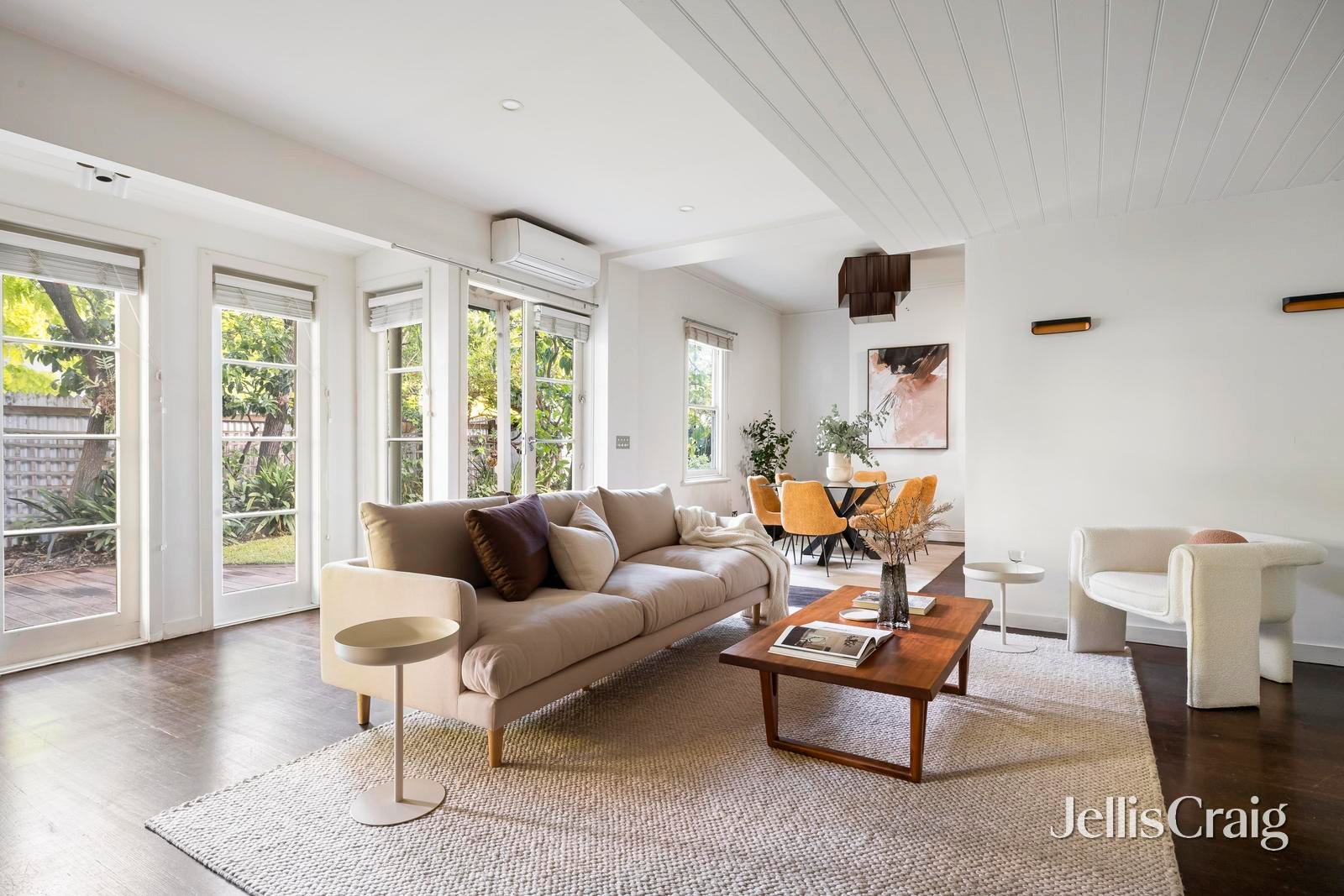 155 Bank Street, South&nbsp;Melbourne image 2