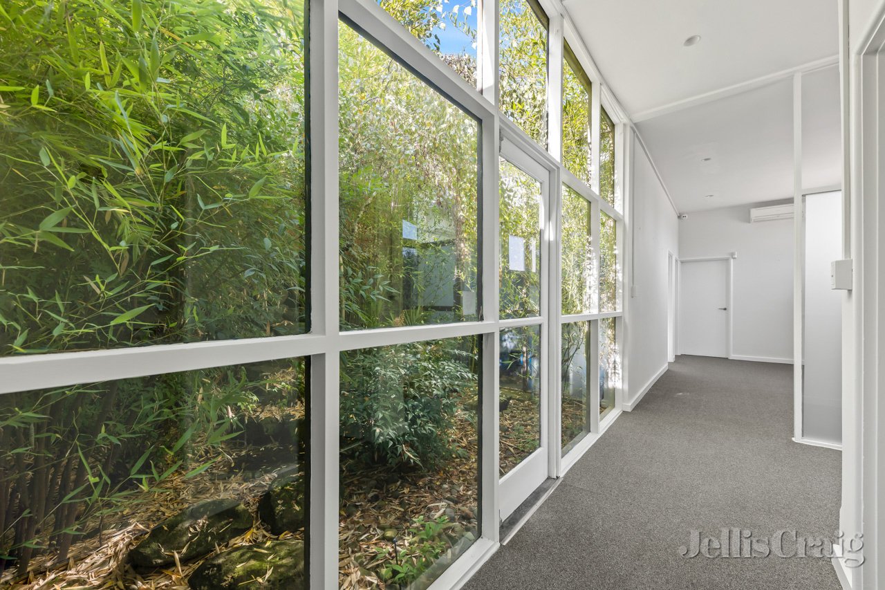 155 Bell Street, Ivanhoe image 7