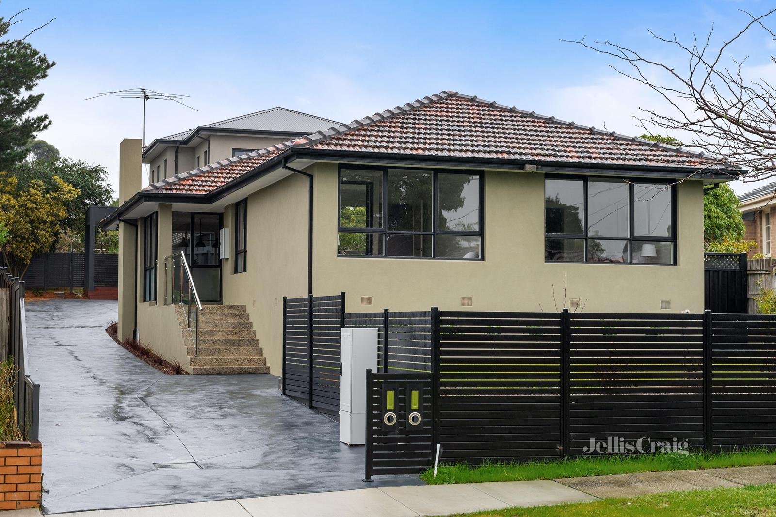 1/55 Benwerrin Drive, Burwood East image 11