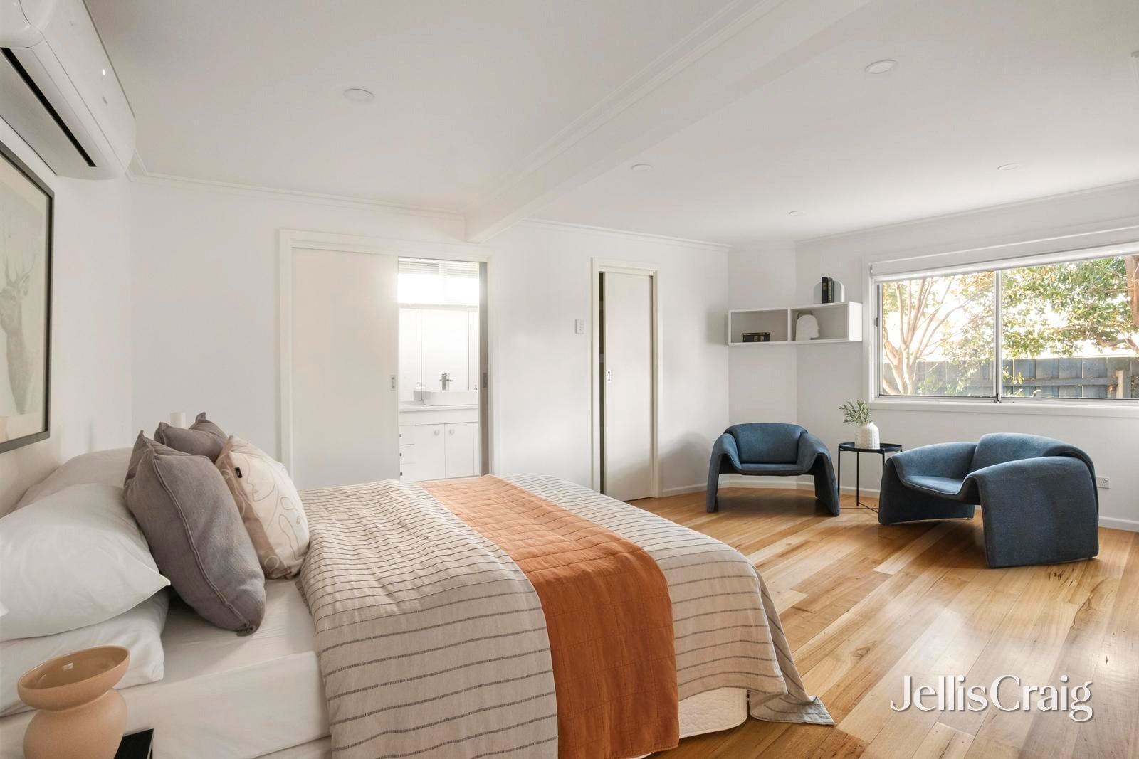155 Cameron Parade, Watsonia North image 9