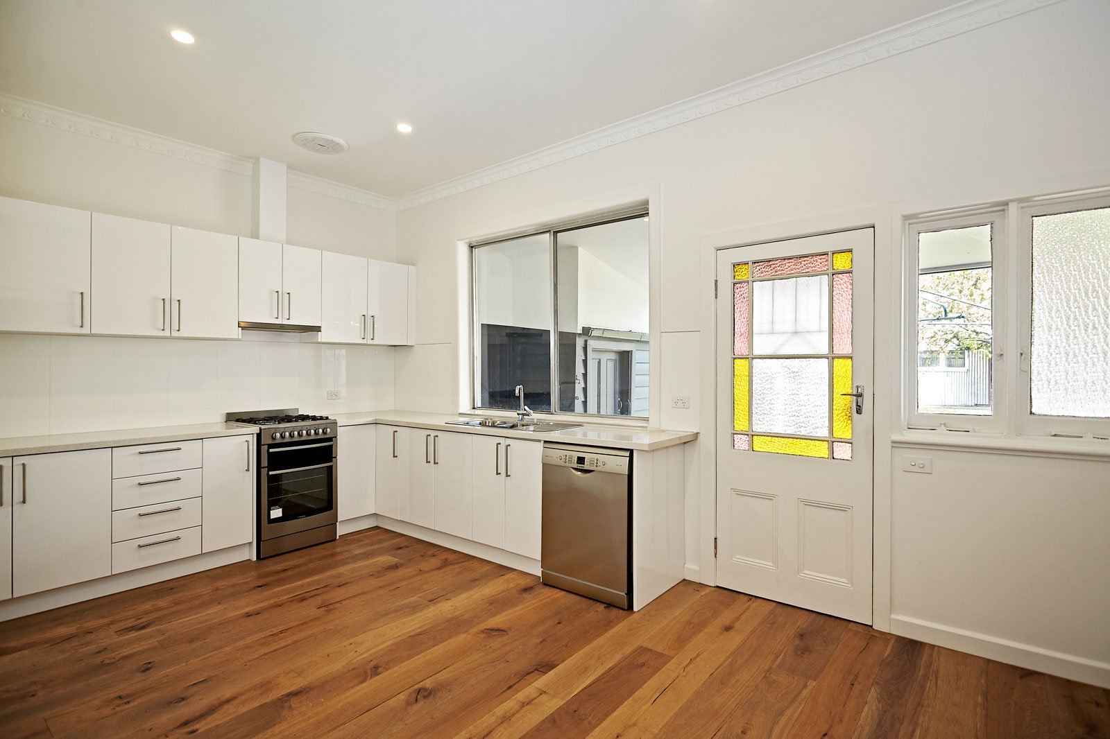 155 Dow Street, Port Melbourne image 3