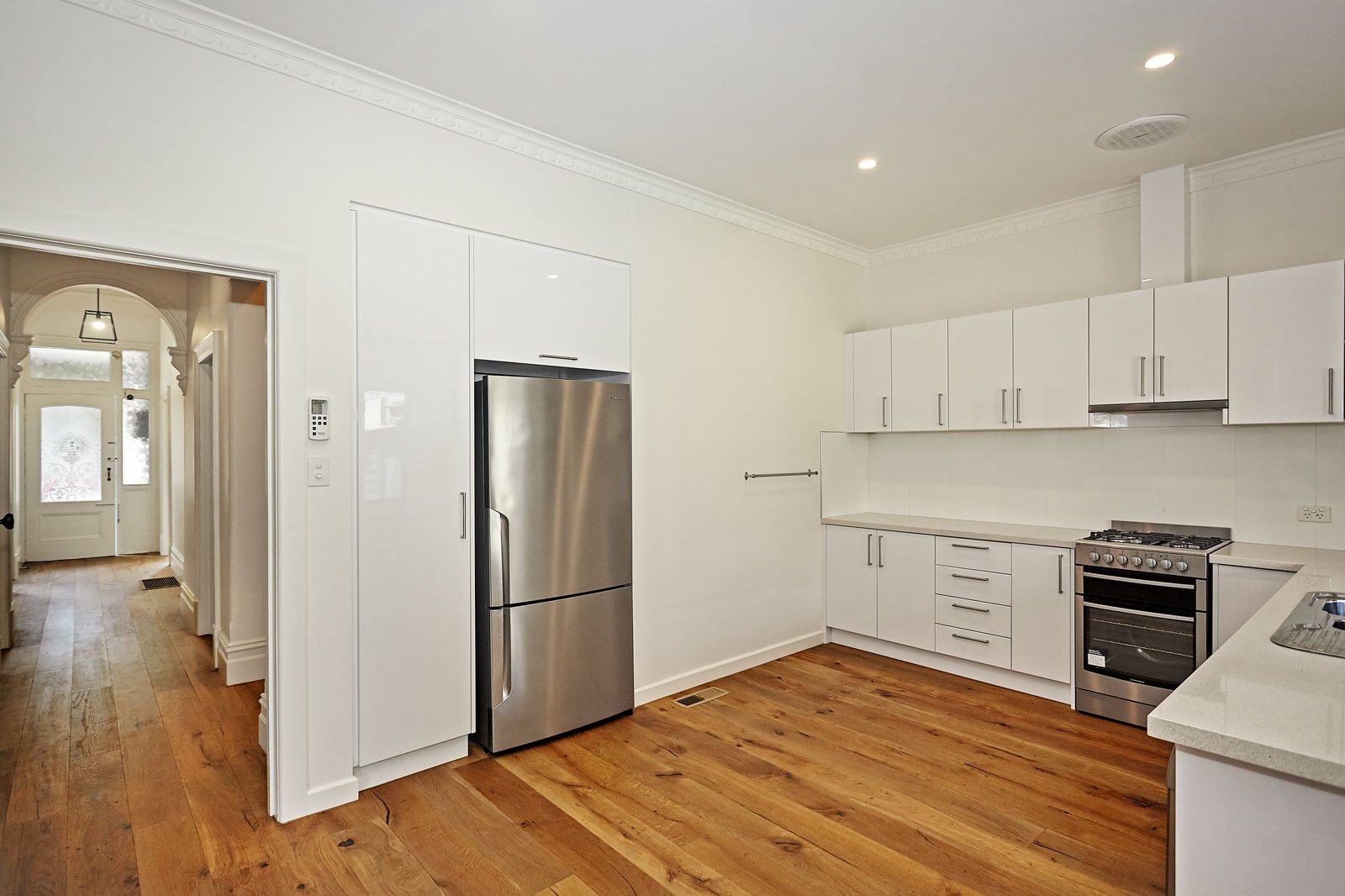 155 Dow Street, Port Melbourne image 2