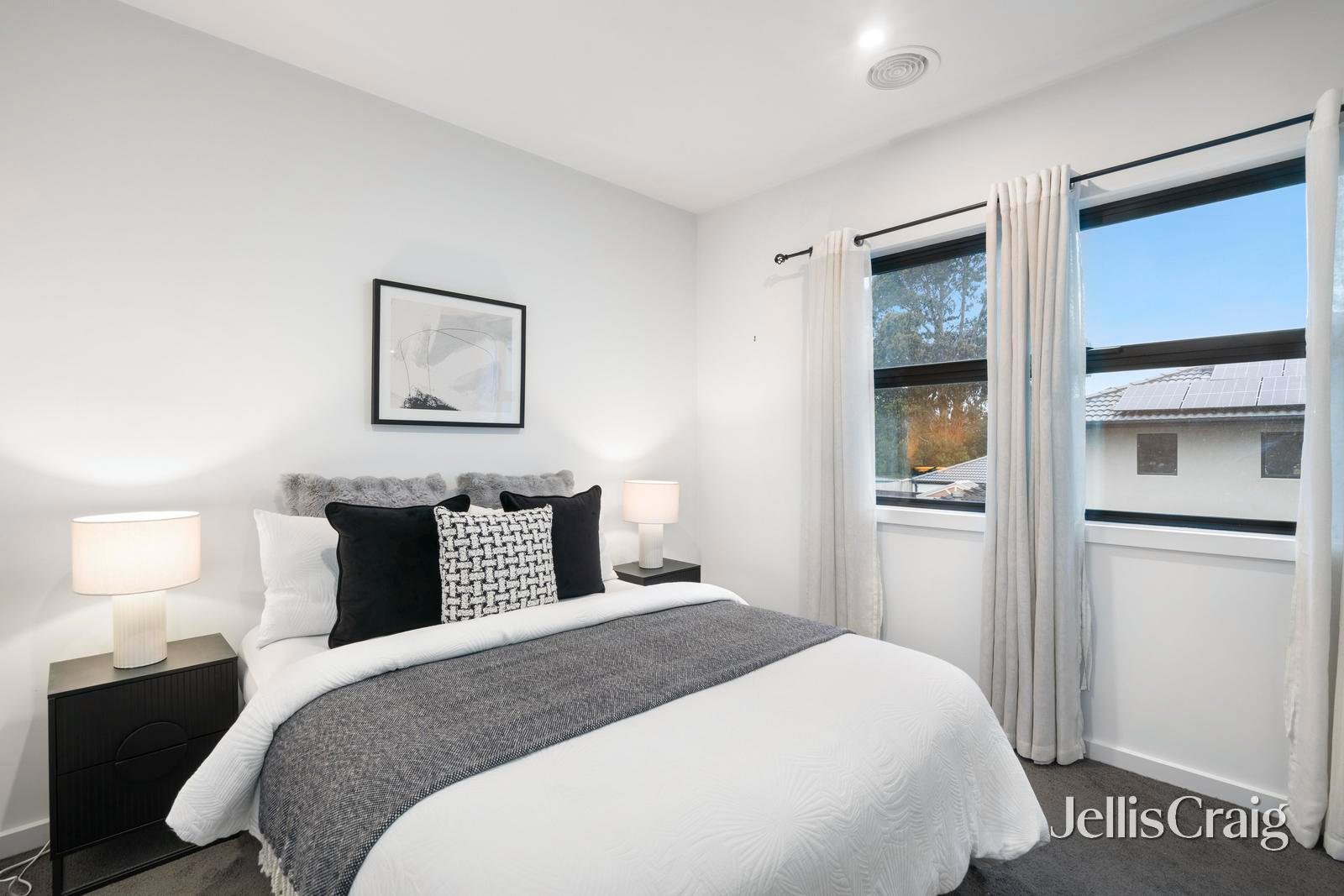 1/55 Dunbarton Drive, Wantirna image 5