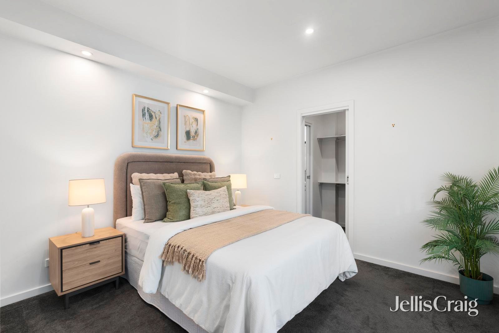 1/55 Dunbarton Drive, Wantirna image 8