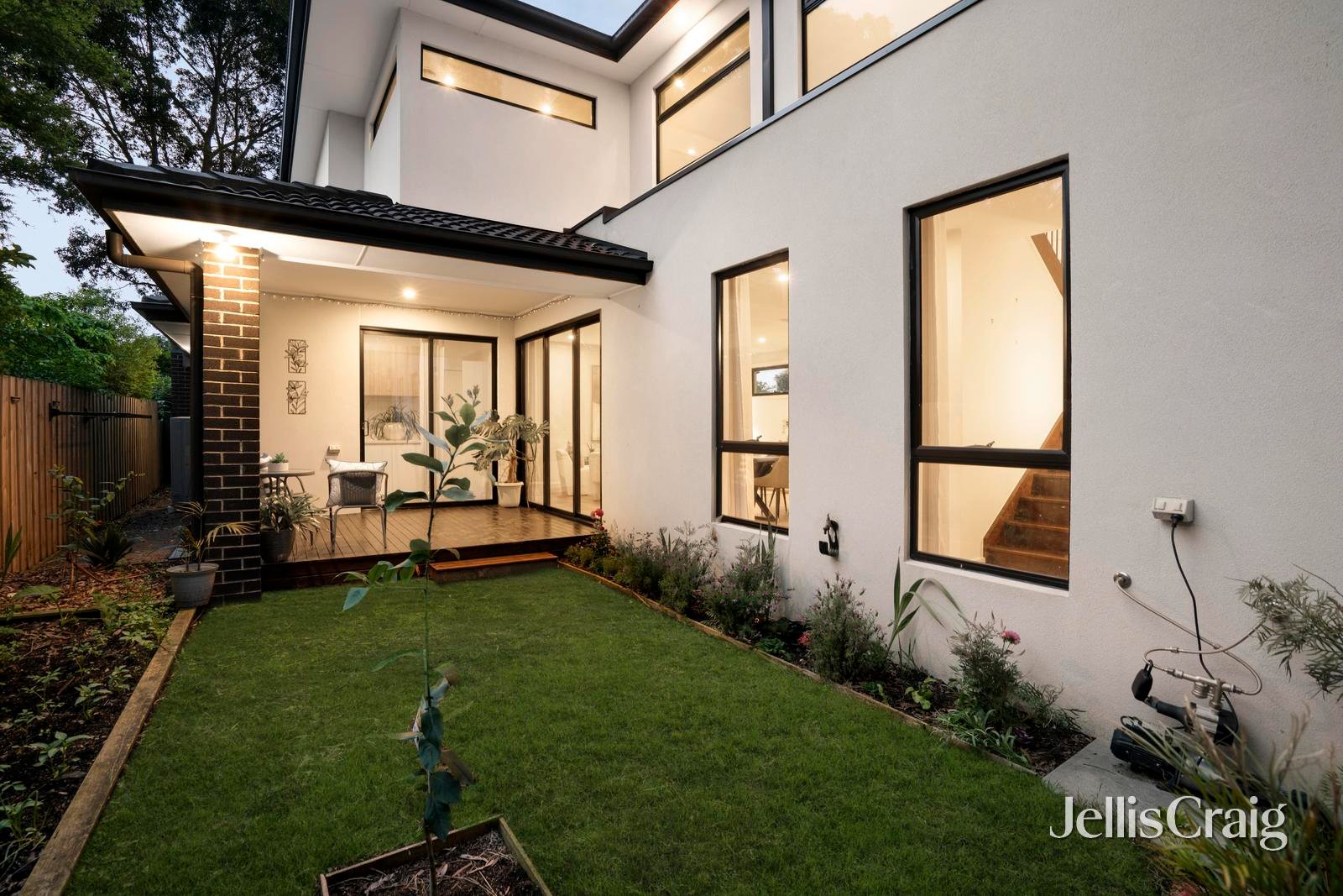 1/55 Dunbarton Drive, Wantirna image 13