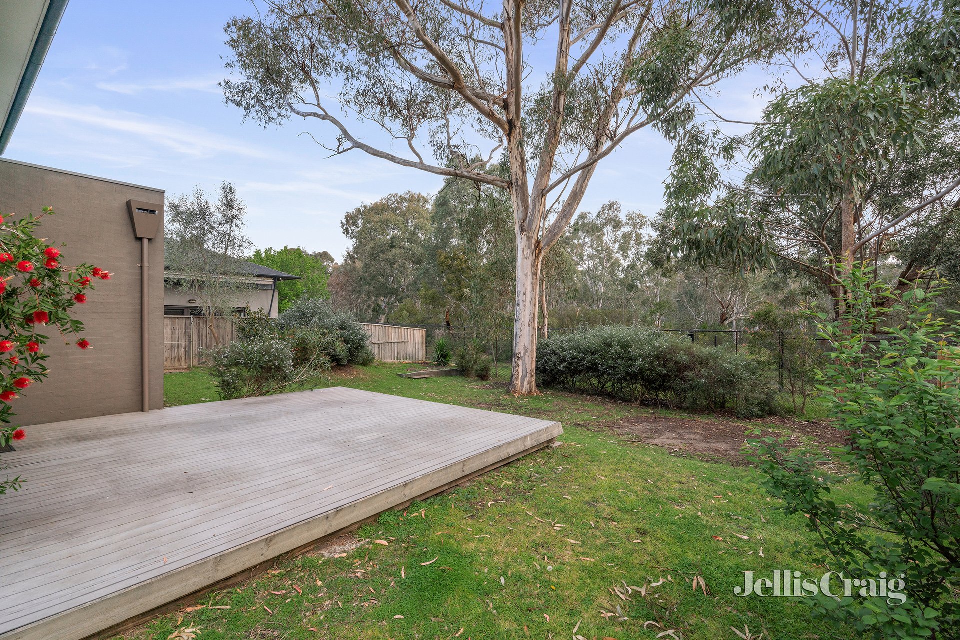 155 Ernest Jones Drive, Macleod image 13