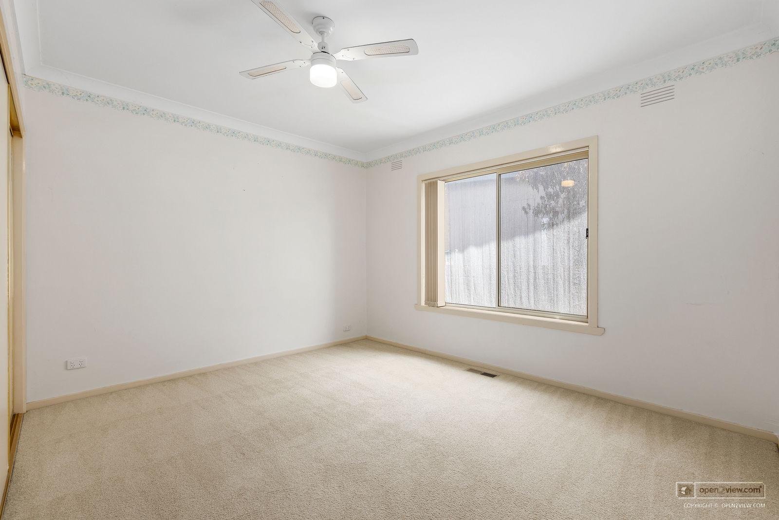 Property Gallery Thumbnail 8