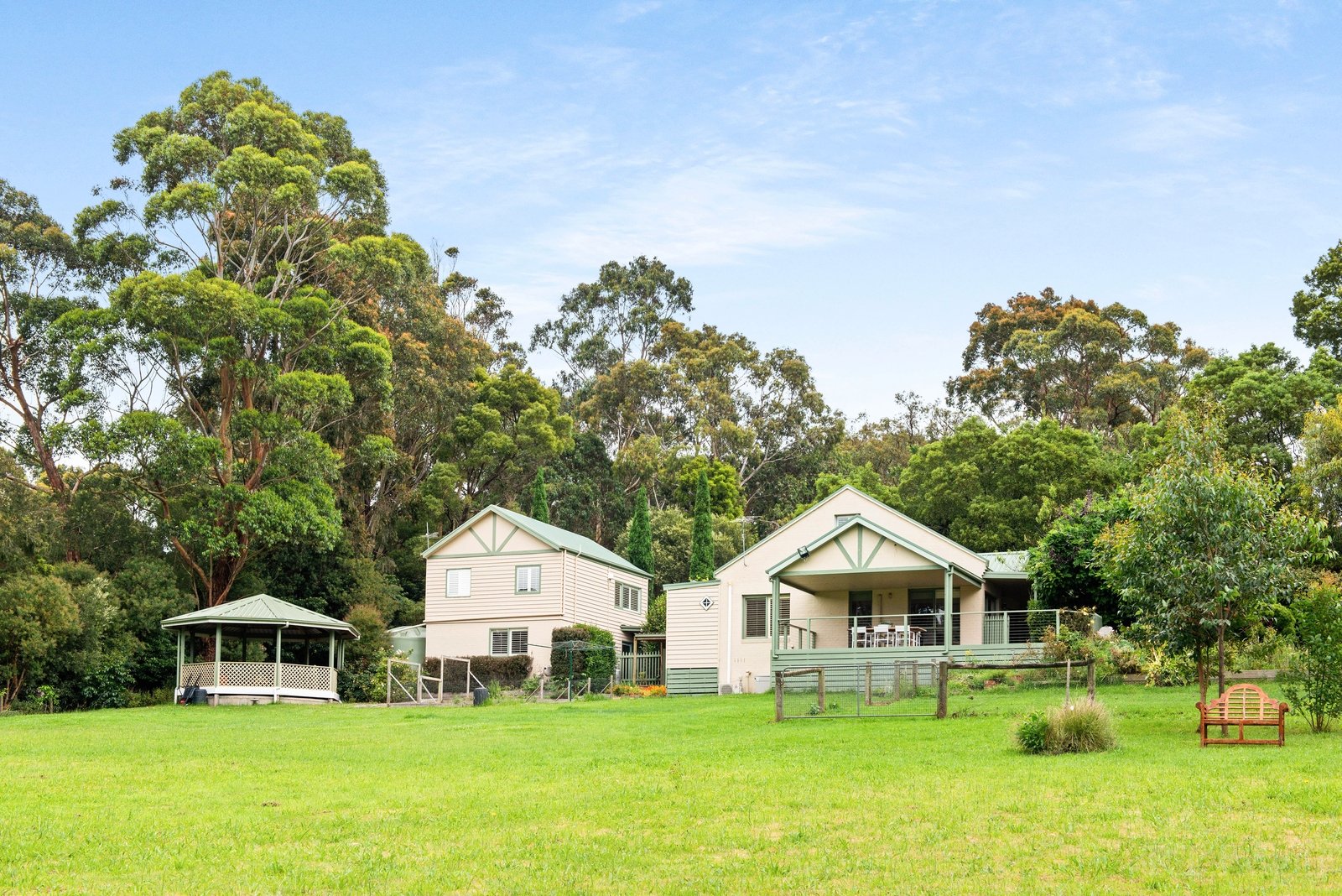 Property Gallery Thumbnail 3