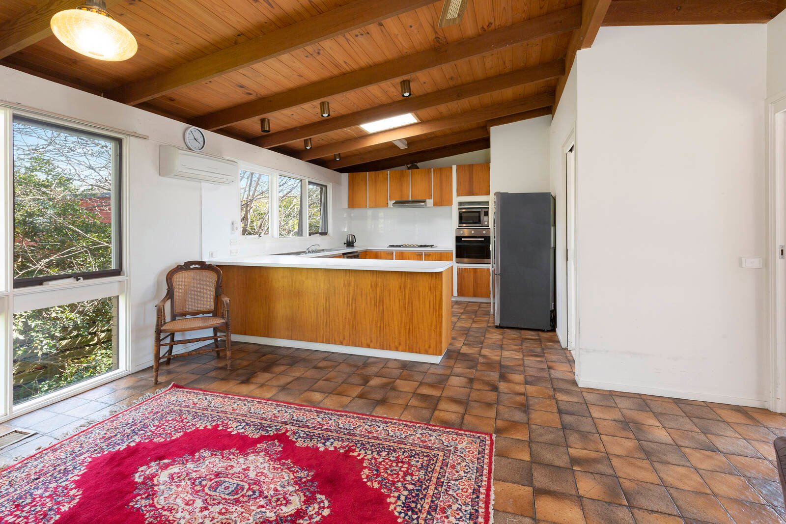 Property Gallery Thumbnail 3