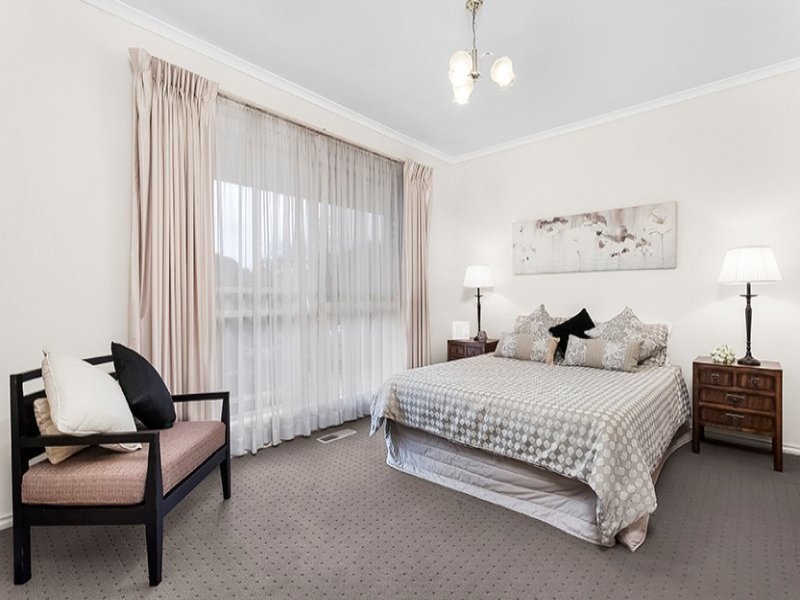 1/55 Talbot Avenue, Balwyn image 5