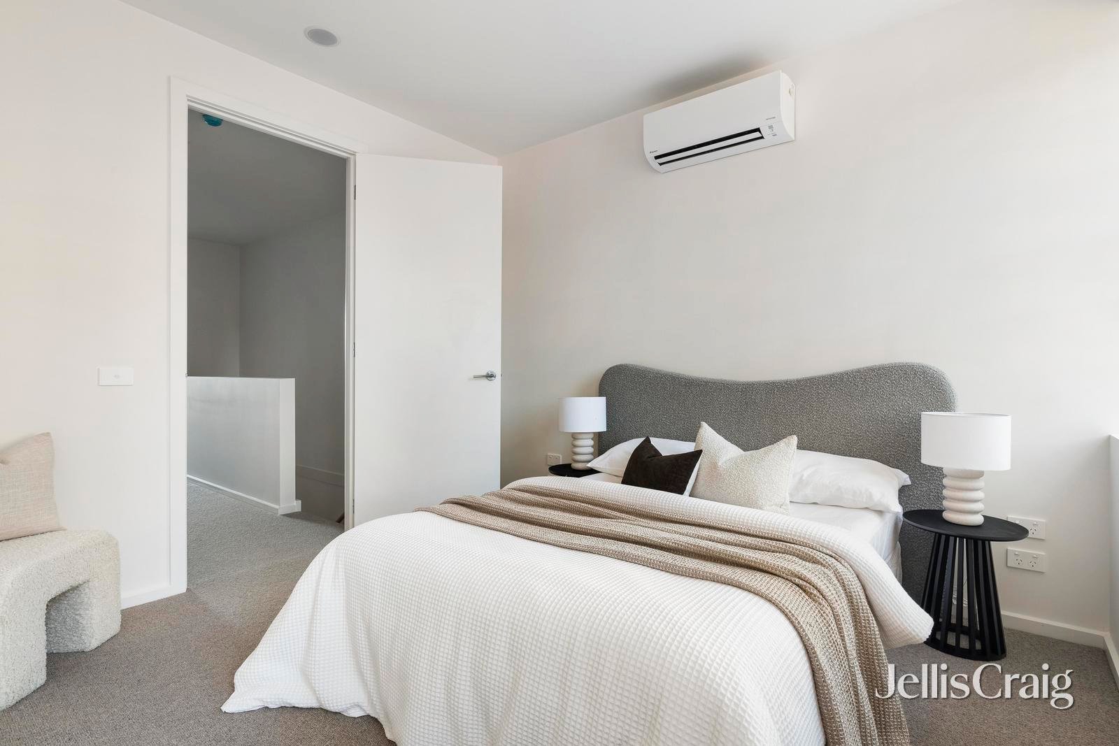 15/50 Galileo Gateway, Bundoora image 8