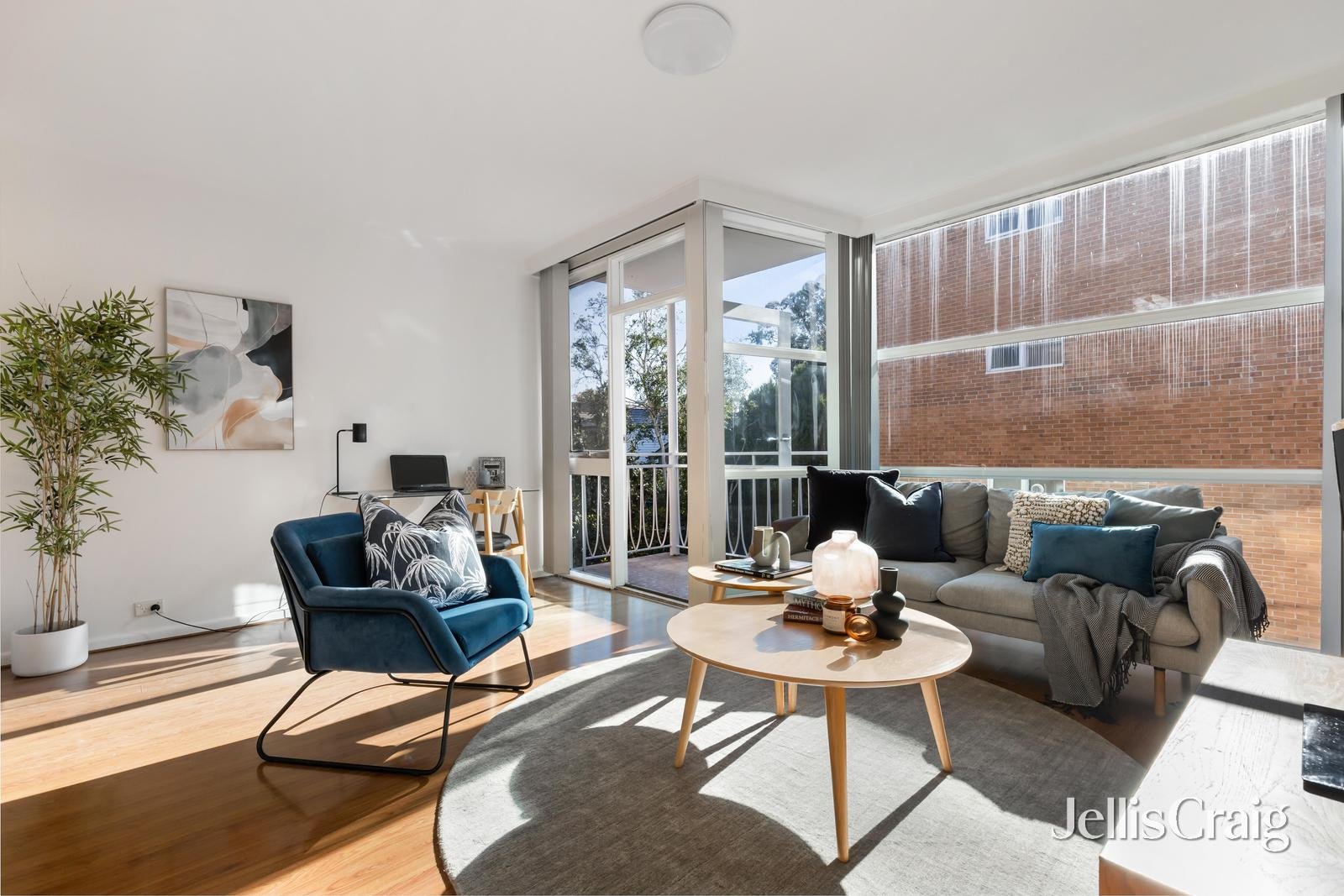 15/50 Morang Road, Hawthorn image 2