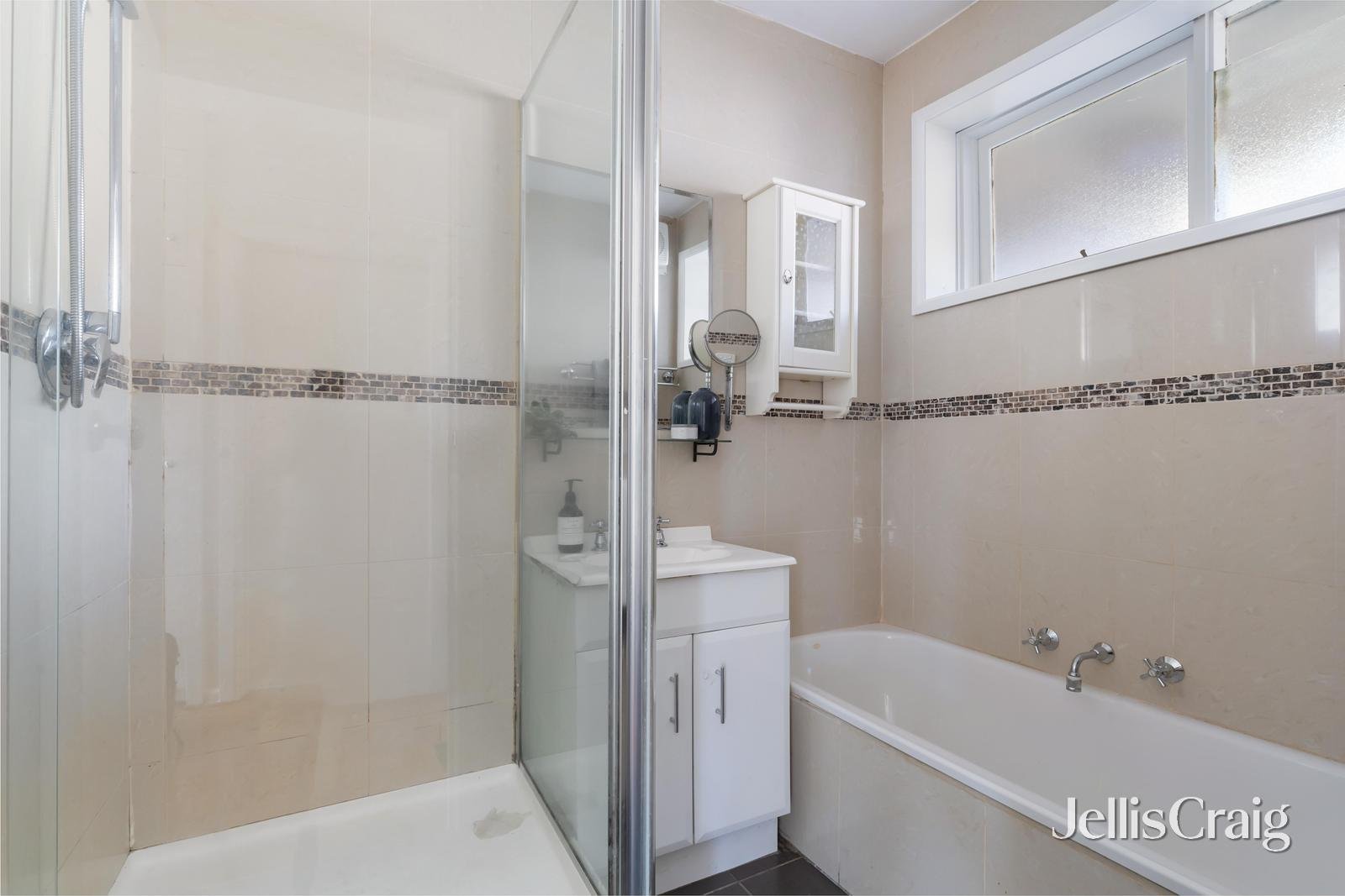 15/50 Morang Road, Hawthorn image 6