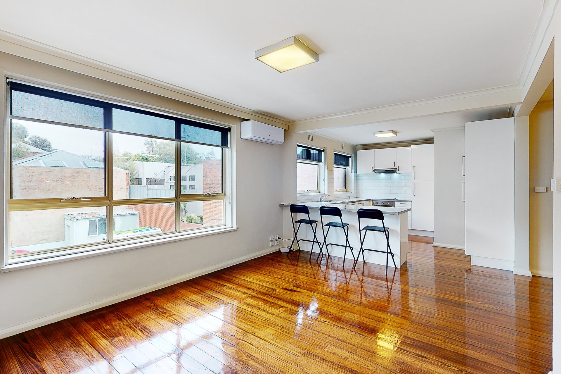 15/51 Brougham Street, North Melbourne image 4