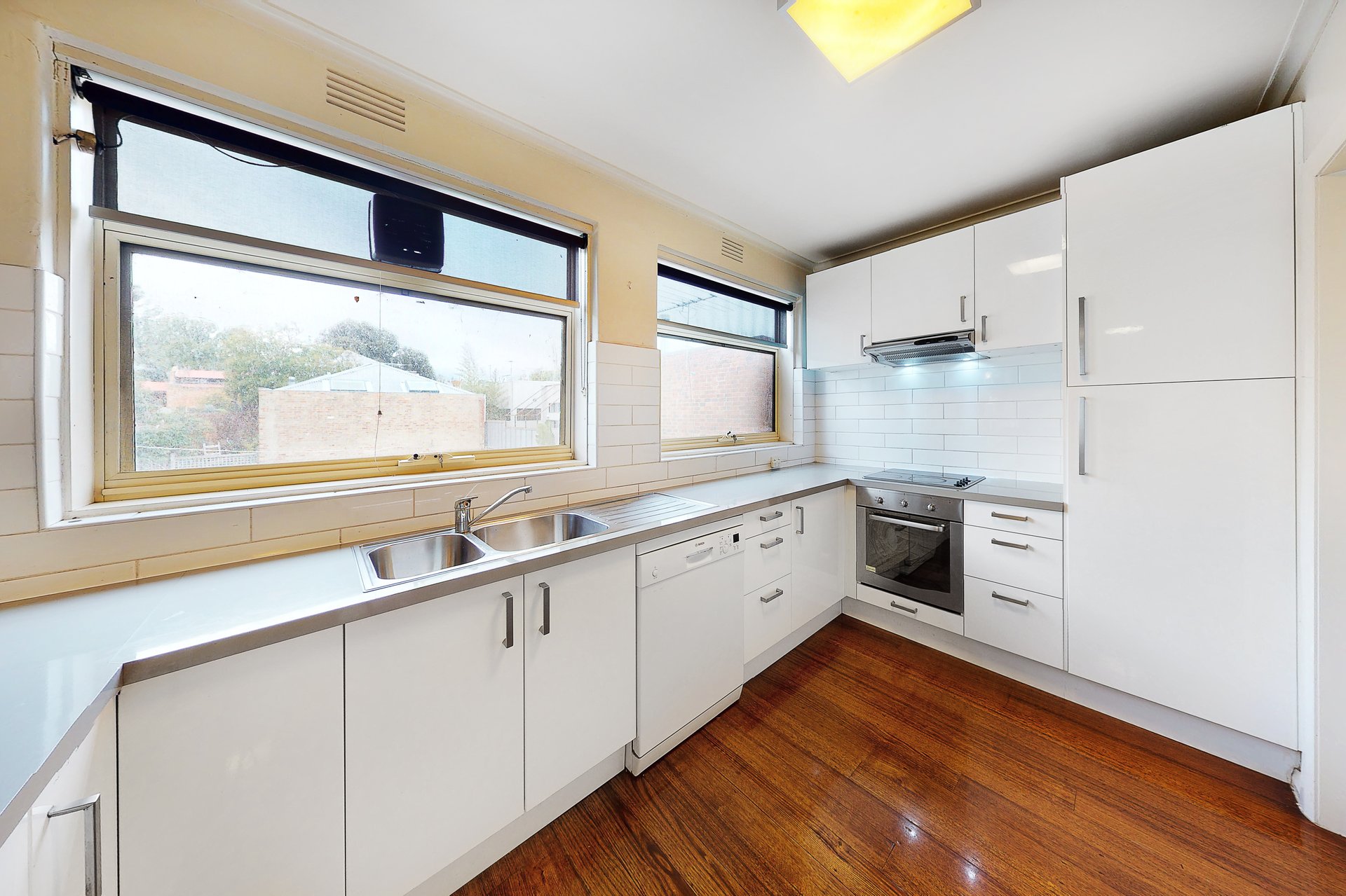 15/51 Brougham Street, North Melbourne image 5