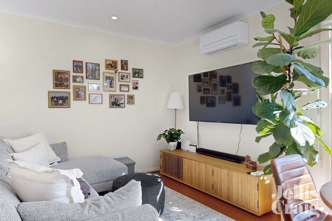 15/55-57 Serrell Street, Malvern East image 3