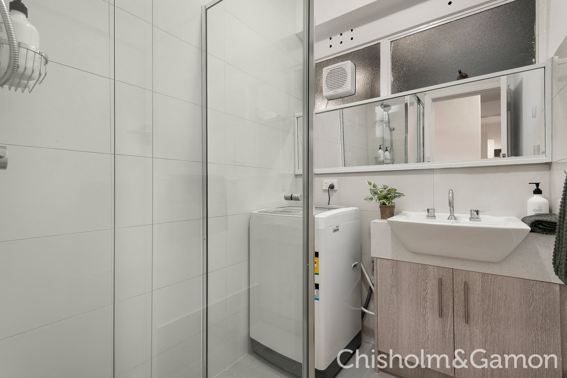 1/56 Byron Street, Elwood image 10