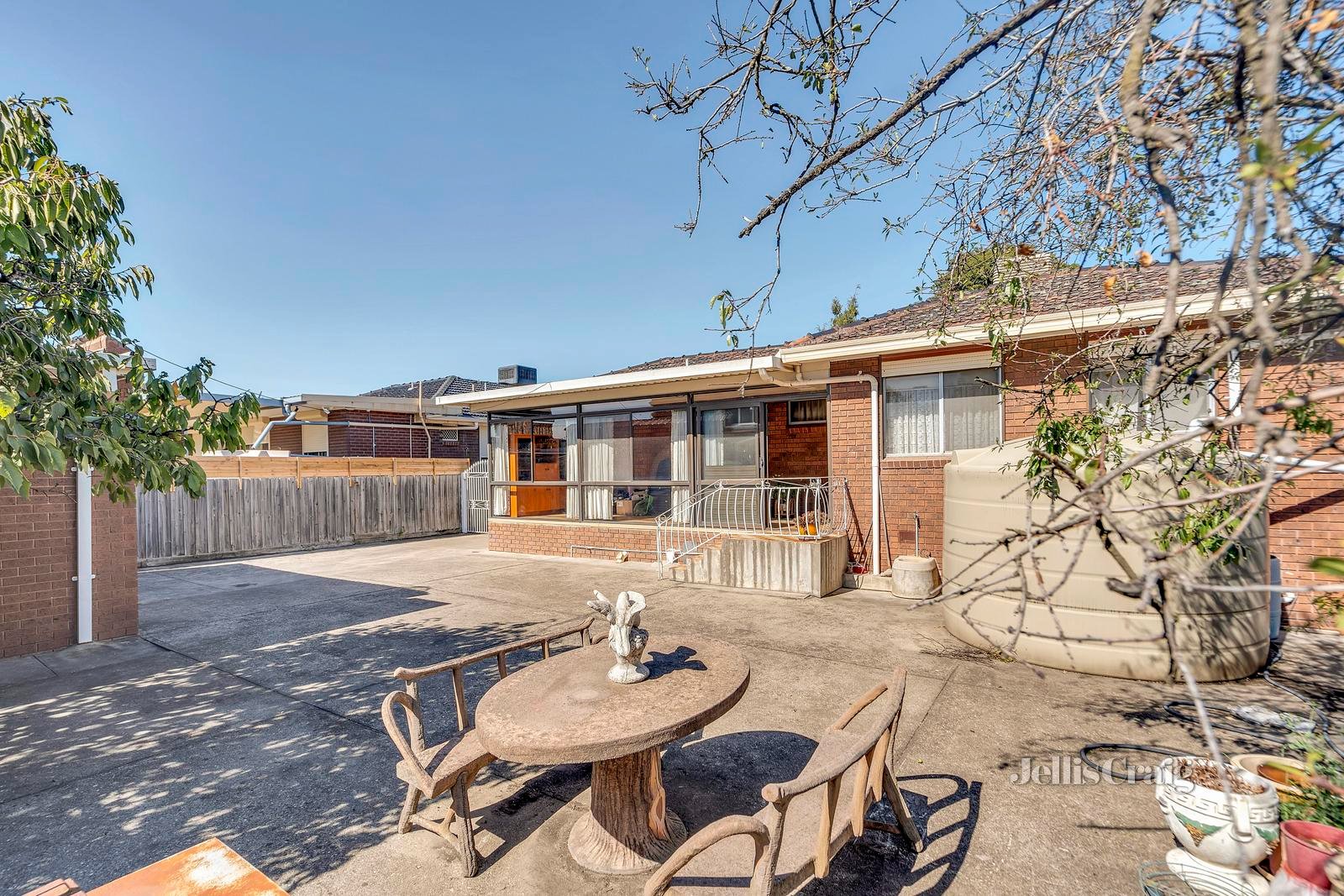 156 Glasgow Avenue, Reservoir image 11