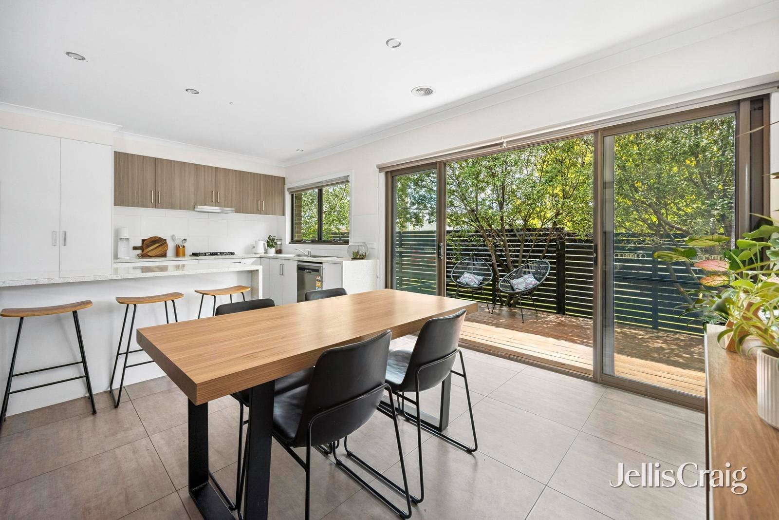 156 Grove Road, Grovedale image 4