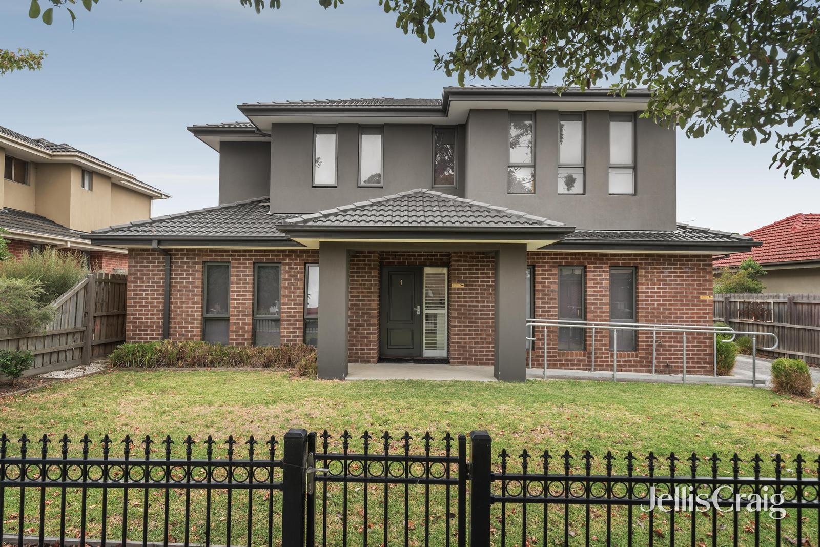 1/56 Marshall Avenue, Clayton image 1