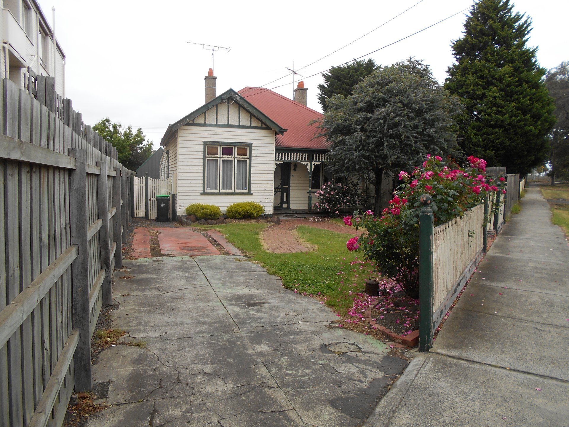 156 Napier Street, ESSENDON VIC 3040