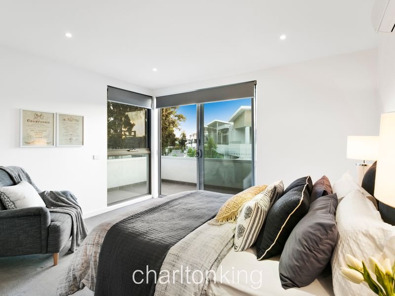 156 Oak Avenue MENTONE