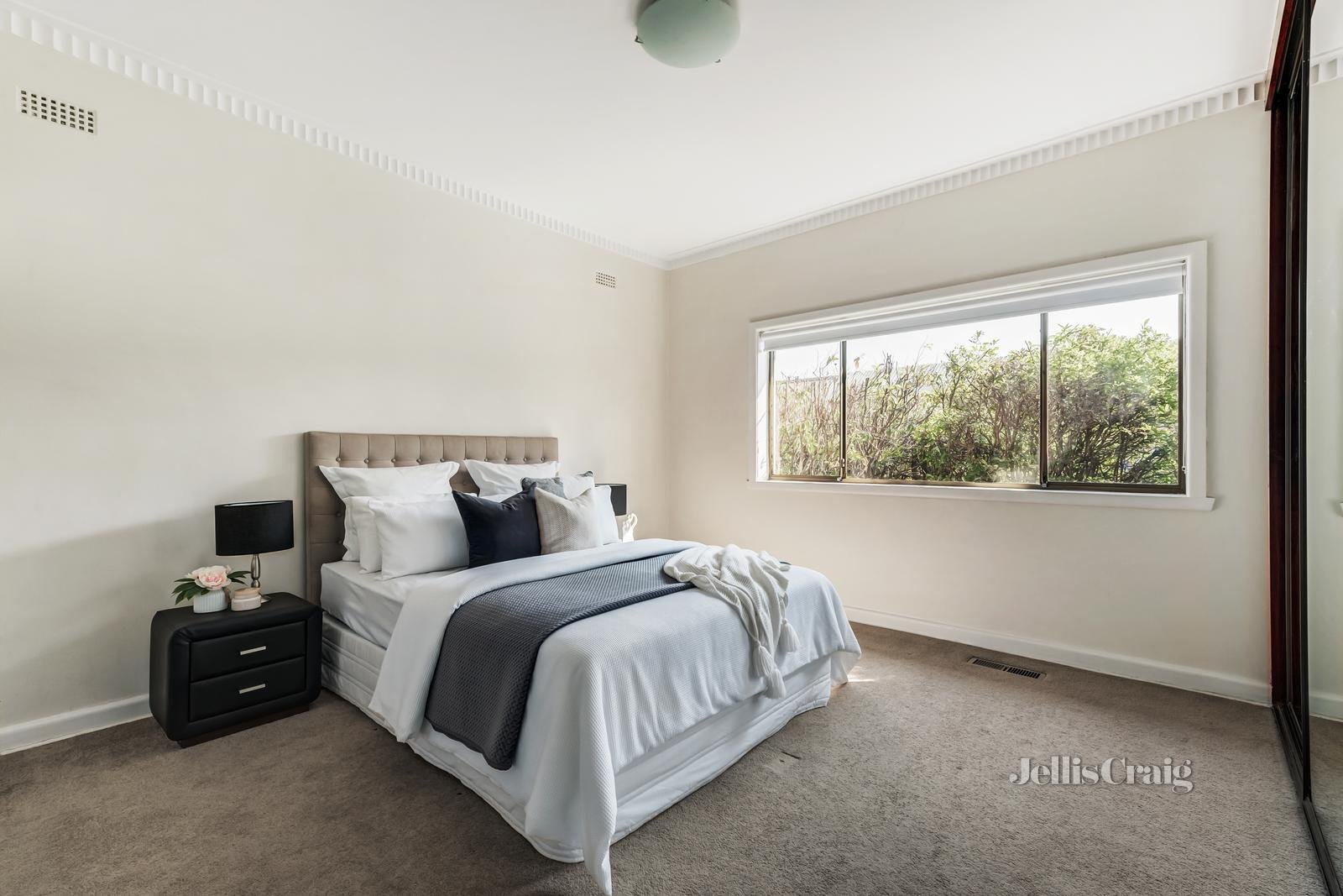 156 Patterson Road, Bentleigh image 10