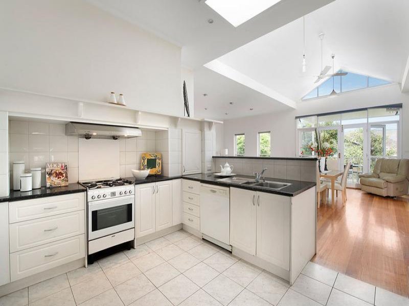 156 Prospect Hill Road, Canterbury image 6