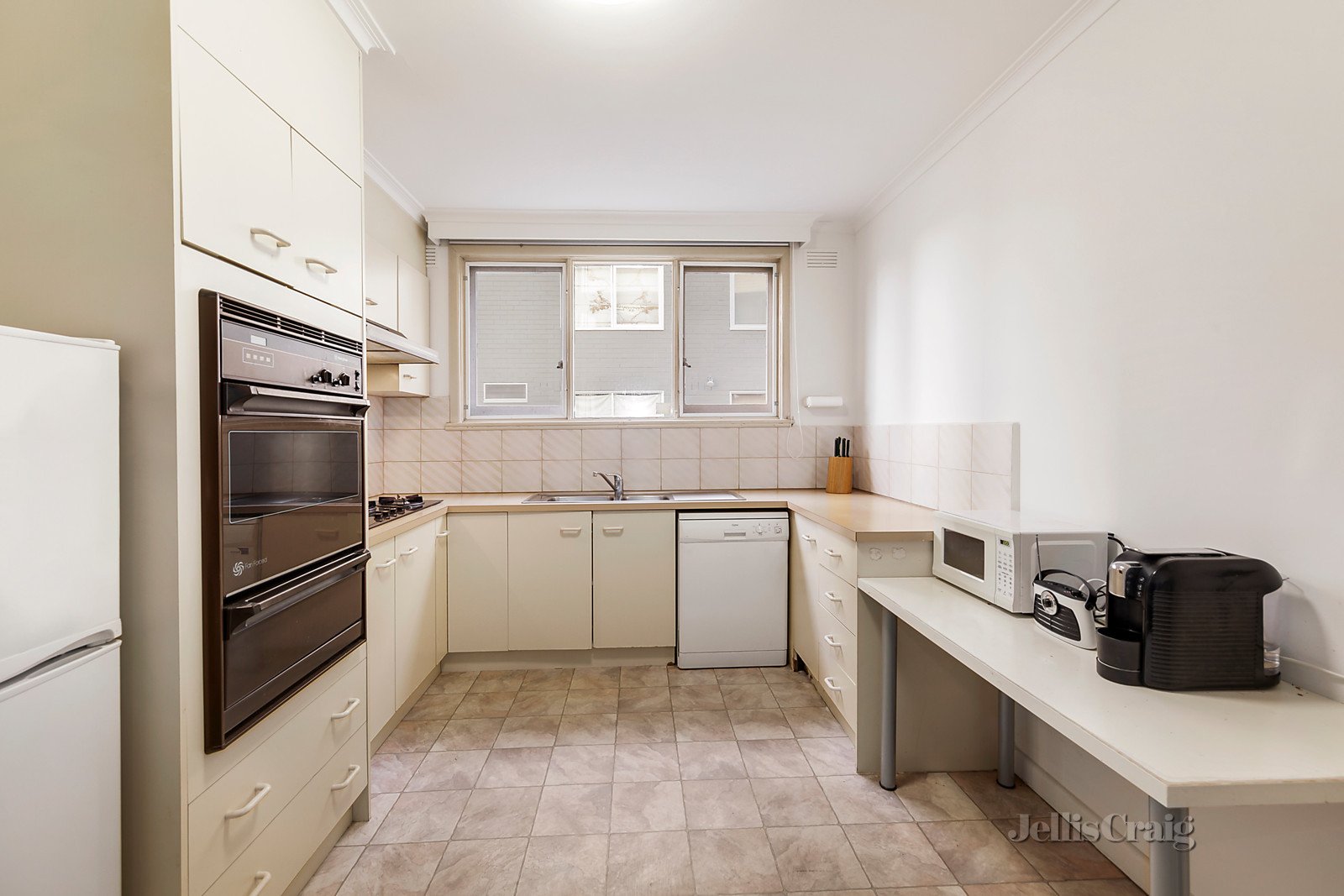 1/56 Sutherland Road, Armadale image 3