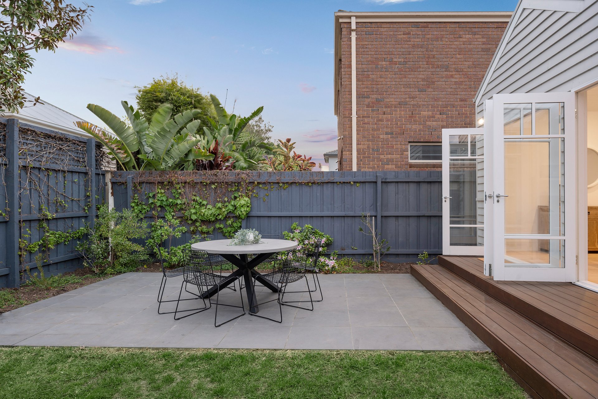 Property Gallery Thumbnail 24