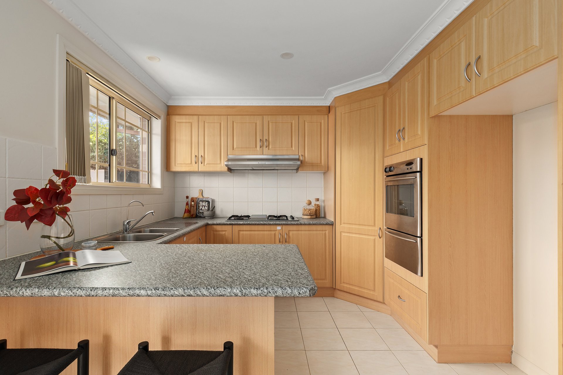 1/56 Vaynor Street, Niddrie image 2