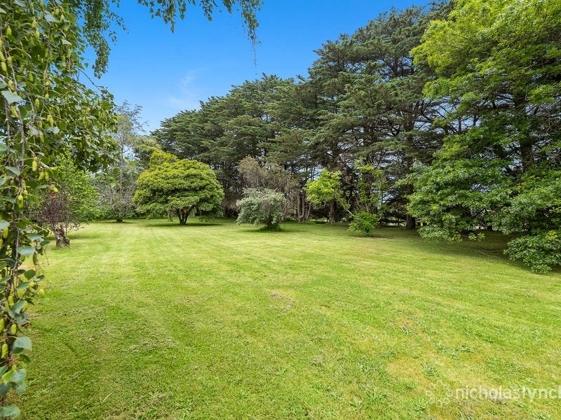 Property Gallery Thumbnail 12