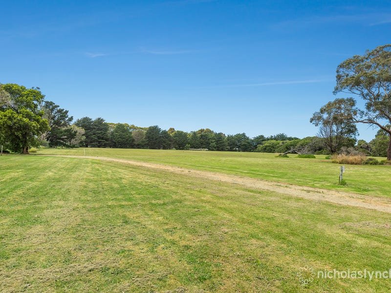 Property Gallery Thumbnail 14