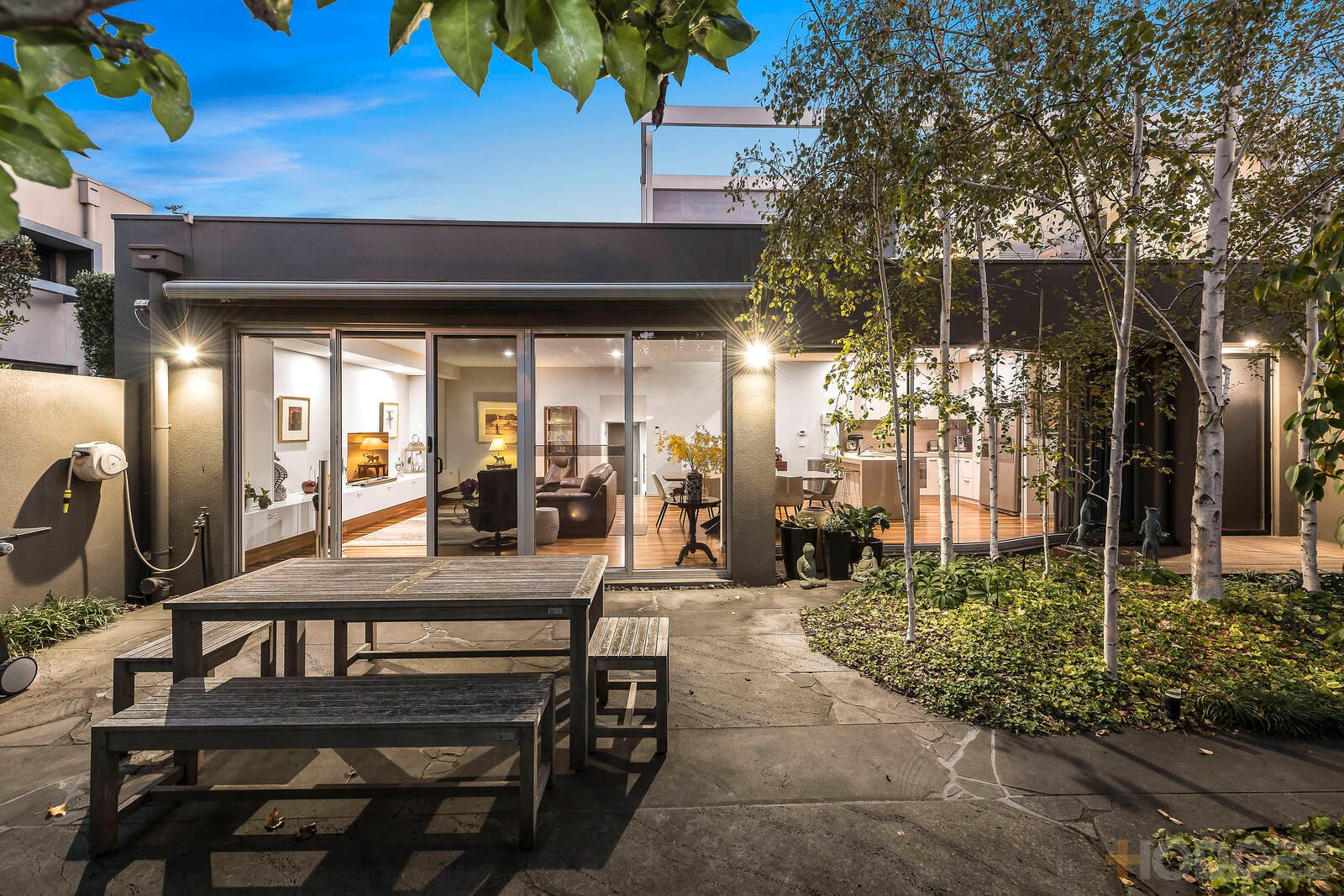 1 / 561 Balcombe Road Black Rock