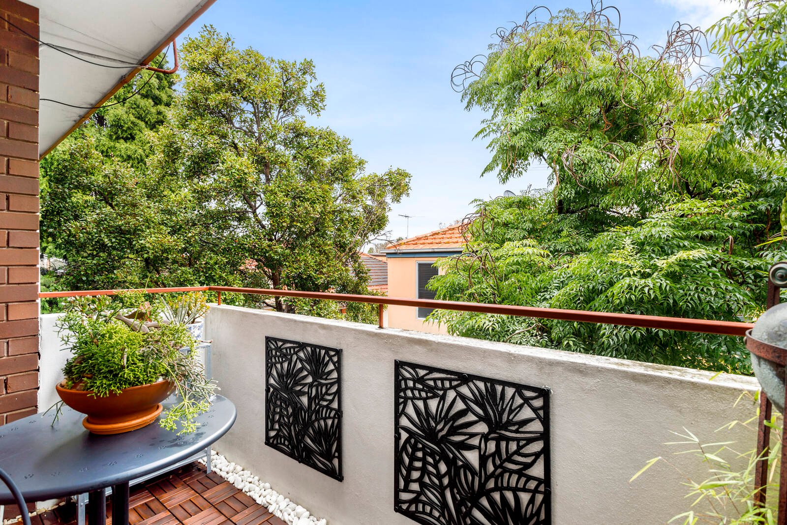 Property Gallery Thumbnail 9