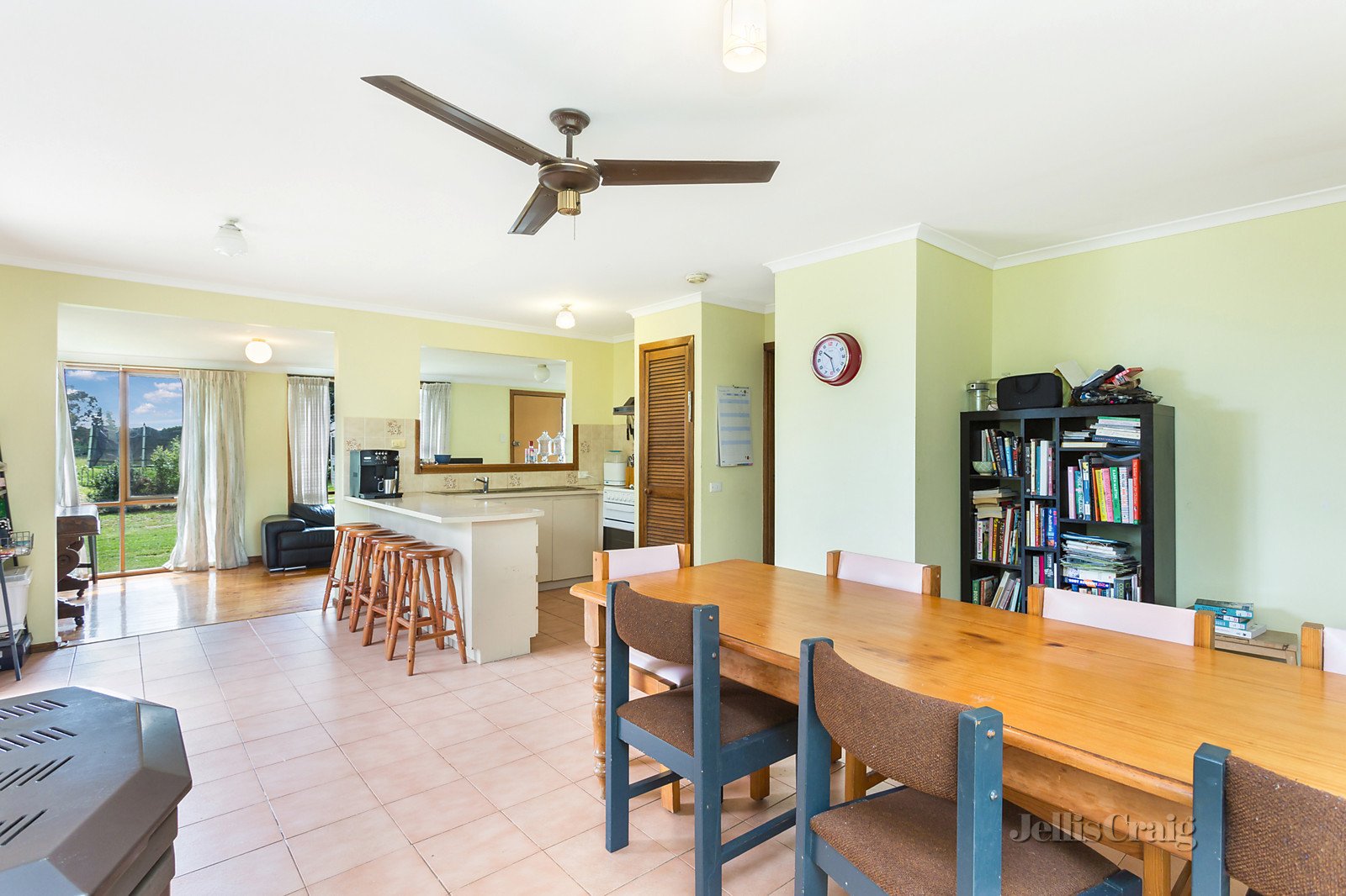 1566 Calder Highway, Taradale image 3