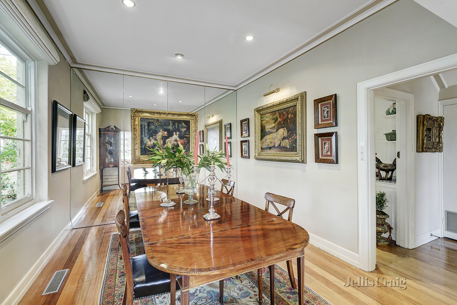 1/568 Toorak Road, Toorak image 3