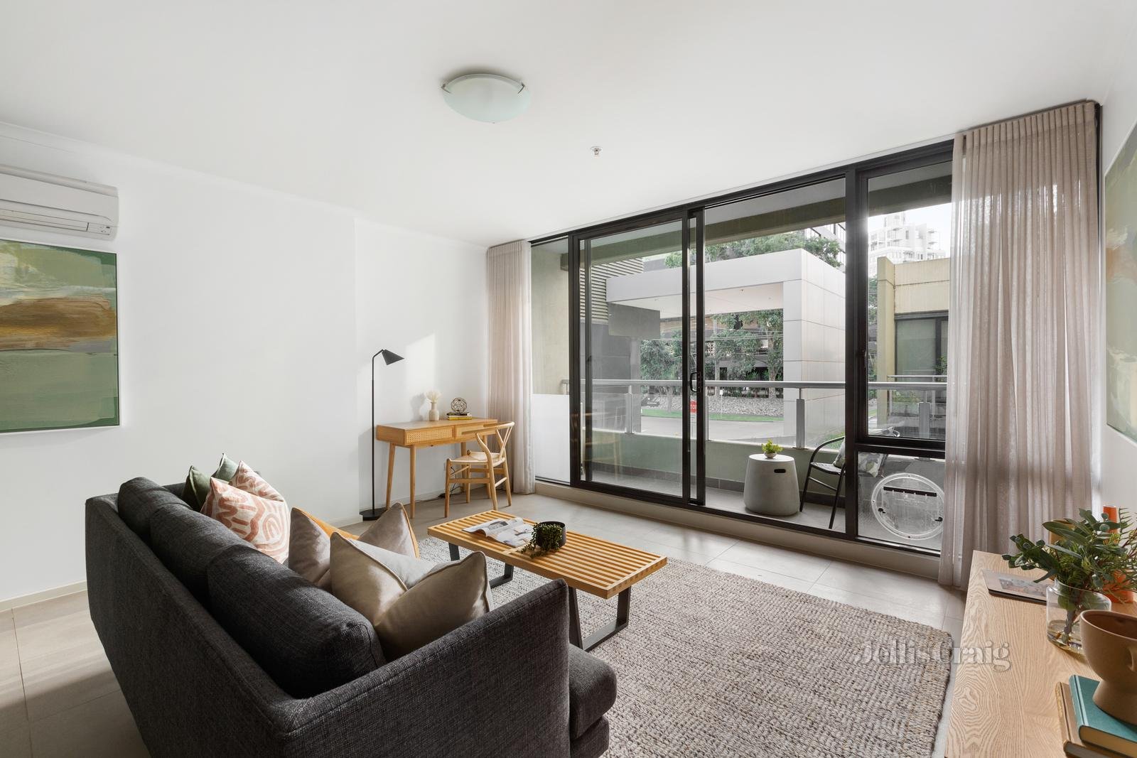 15/69 Dorcas Street, South Melbourne image 3