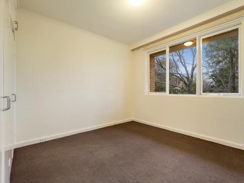 15/693 Malvern Road, Toorak image 5