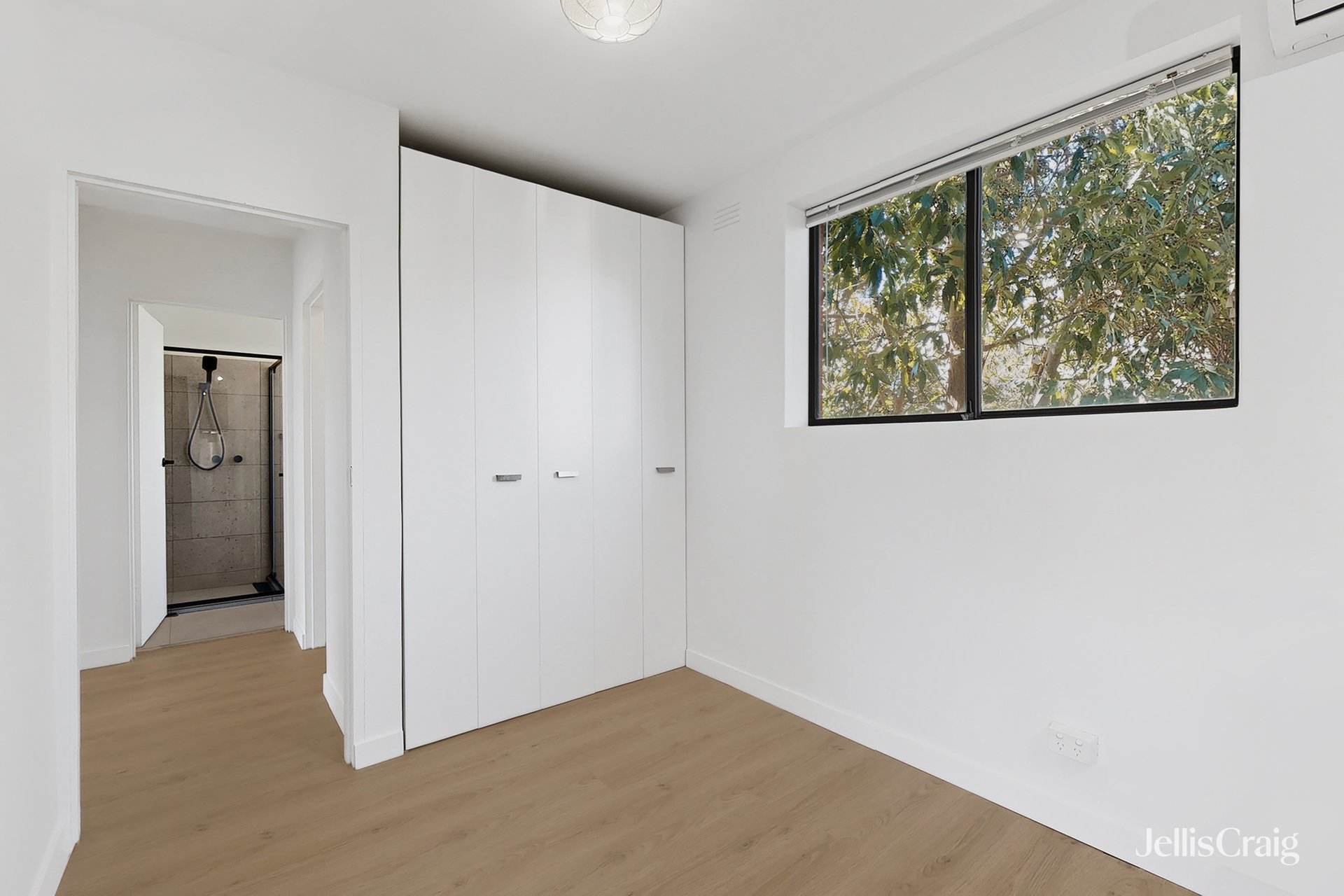 1/57-59 Dover Street, Flemington image 5