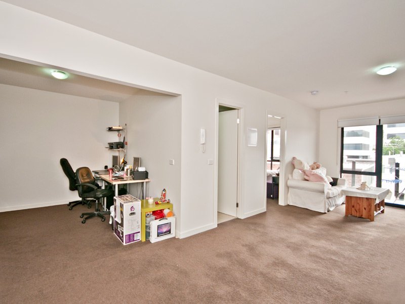 15/7-9 Archibald Street, Box Hill image 4