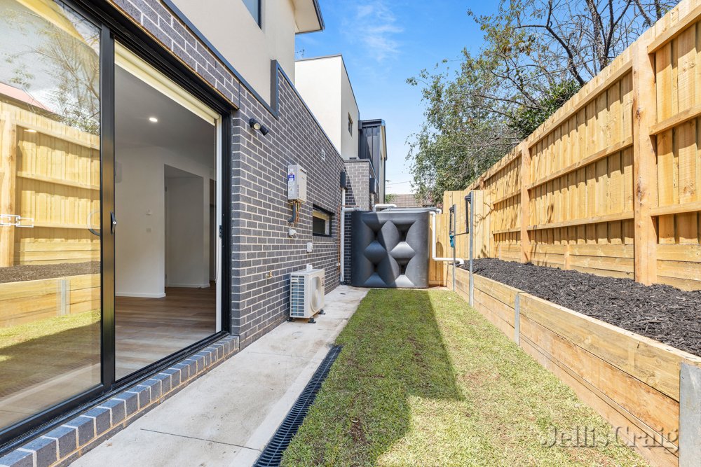 157 Cape Street, Heidelberg image 8