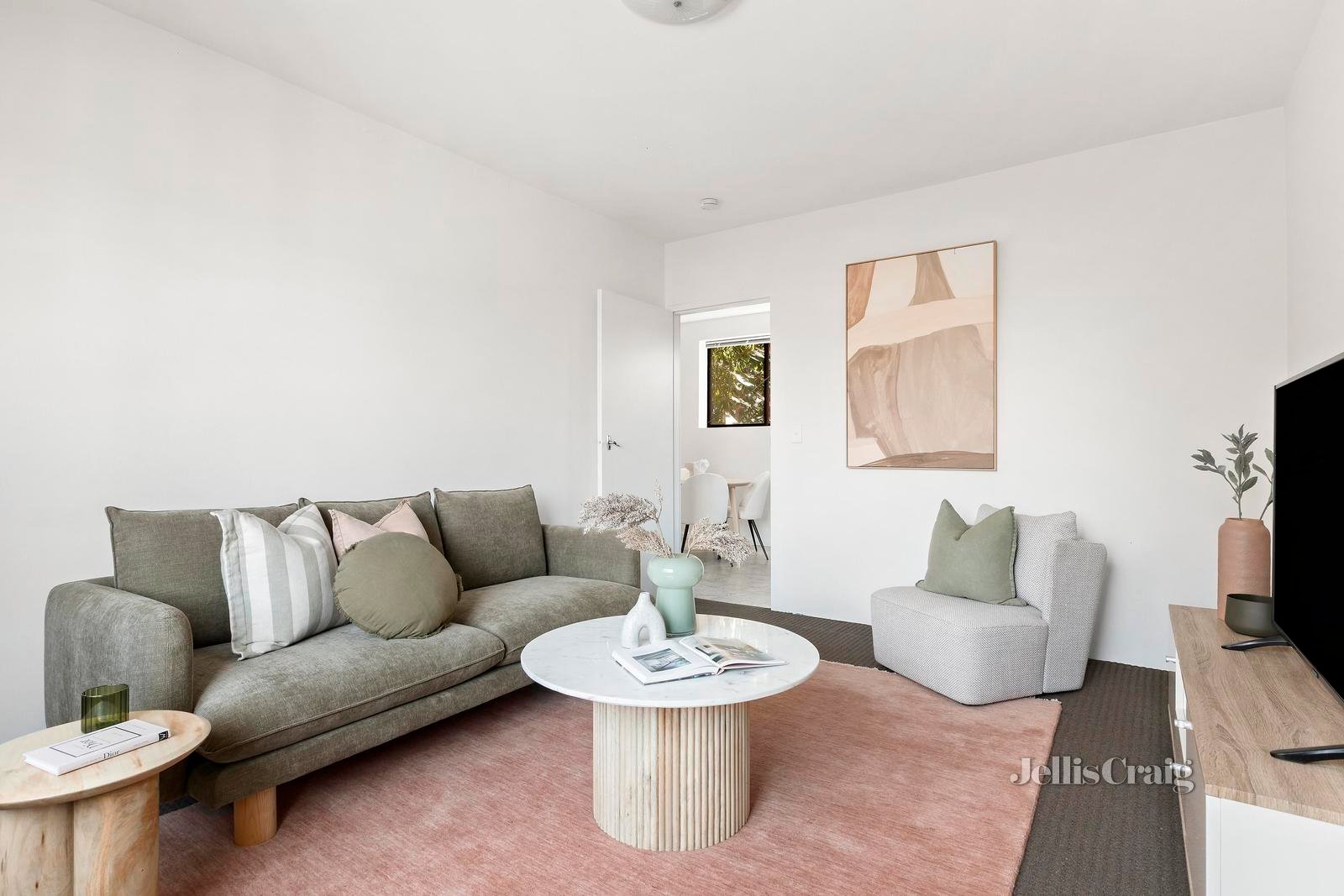 1/57 Dover Street, Flemington image 2