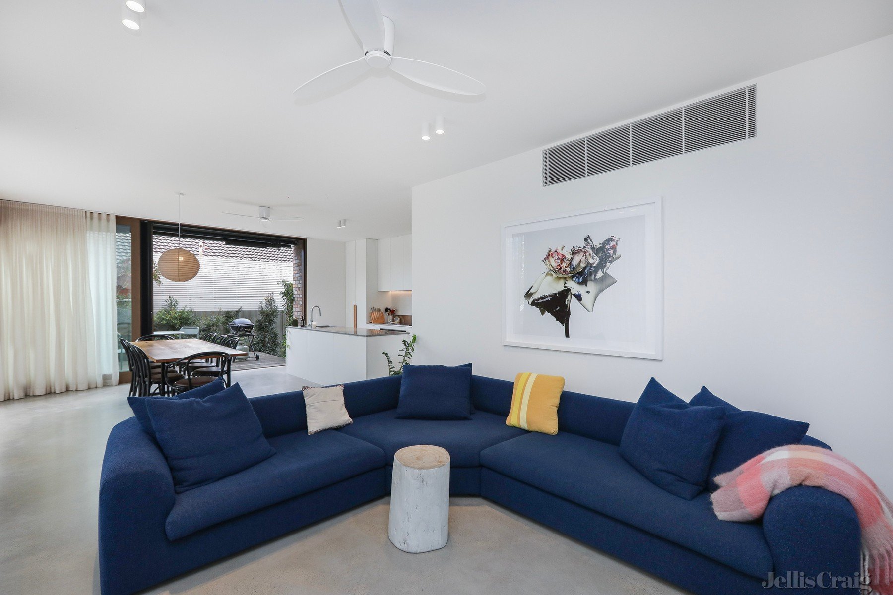 1/57 Martin Street, Thornbury image 1