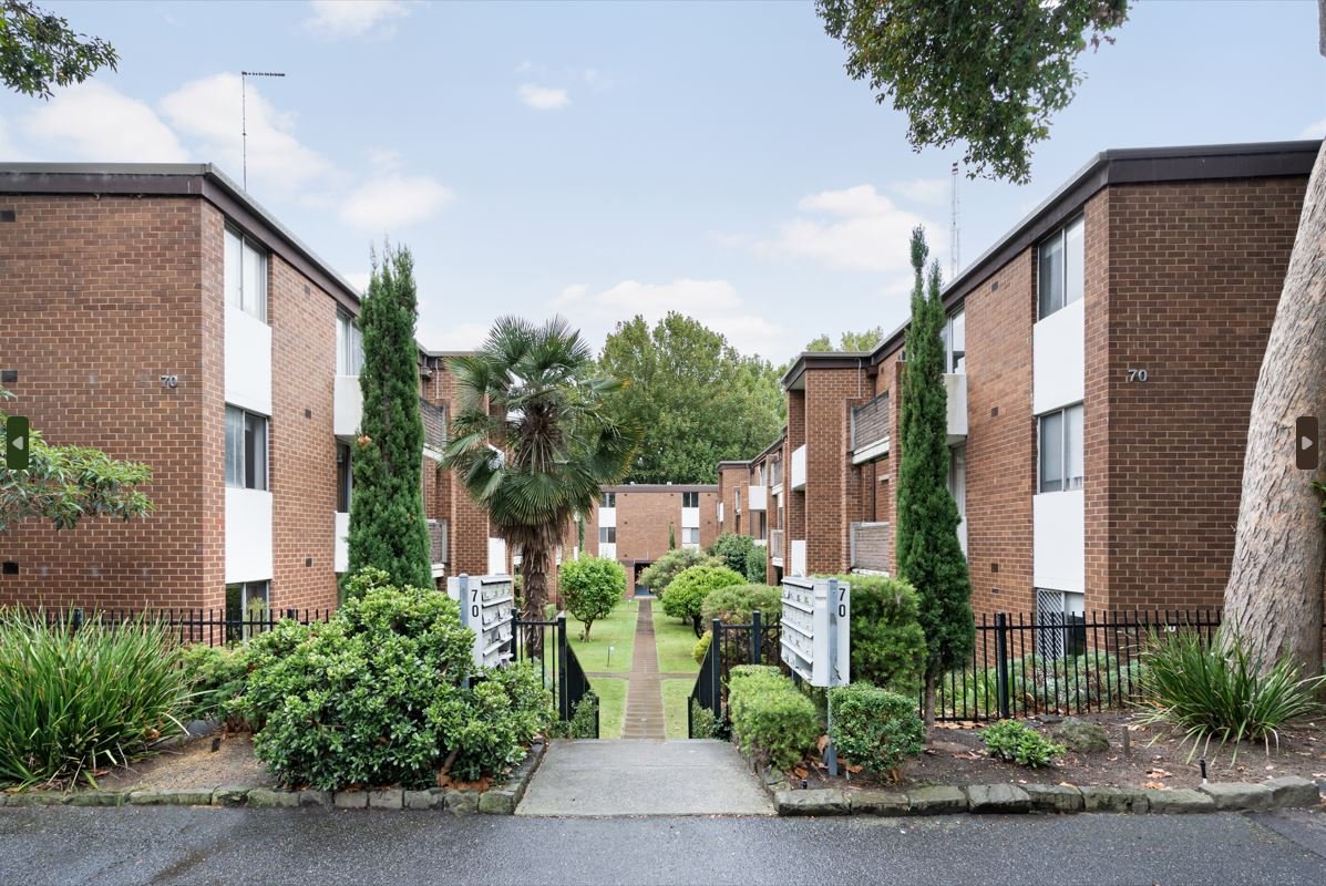 15/70 O'Shanassy Street, North Melbourne image 2