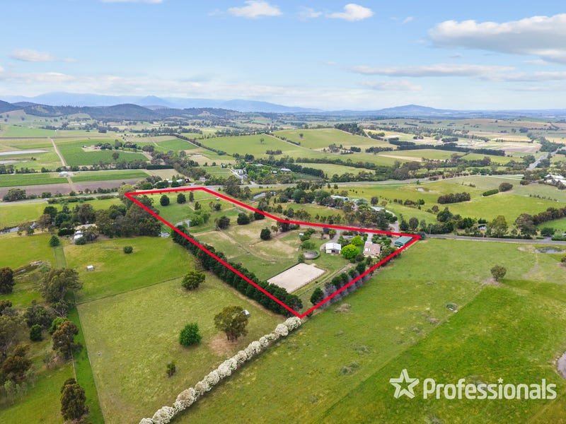 1571 Melba Highway, Dixons Creek image 32