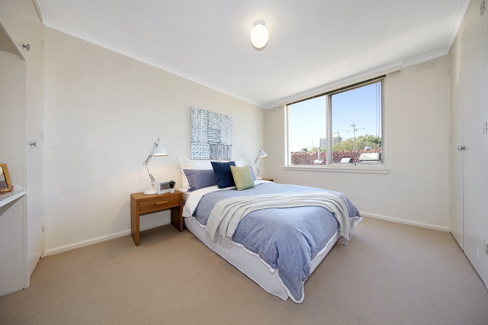 15 / 76 Mathoura Road TOORAK