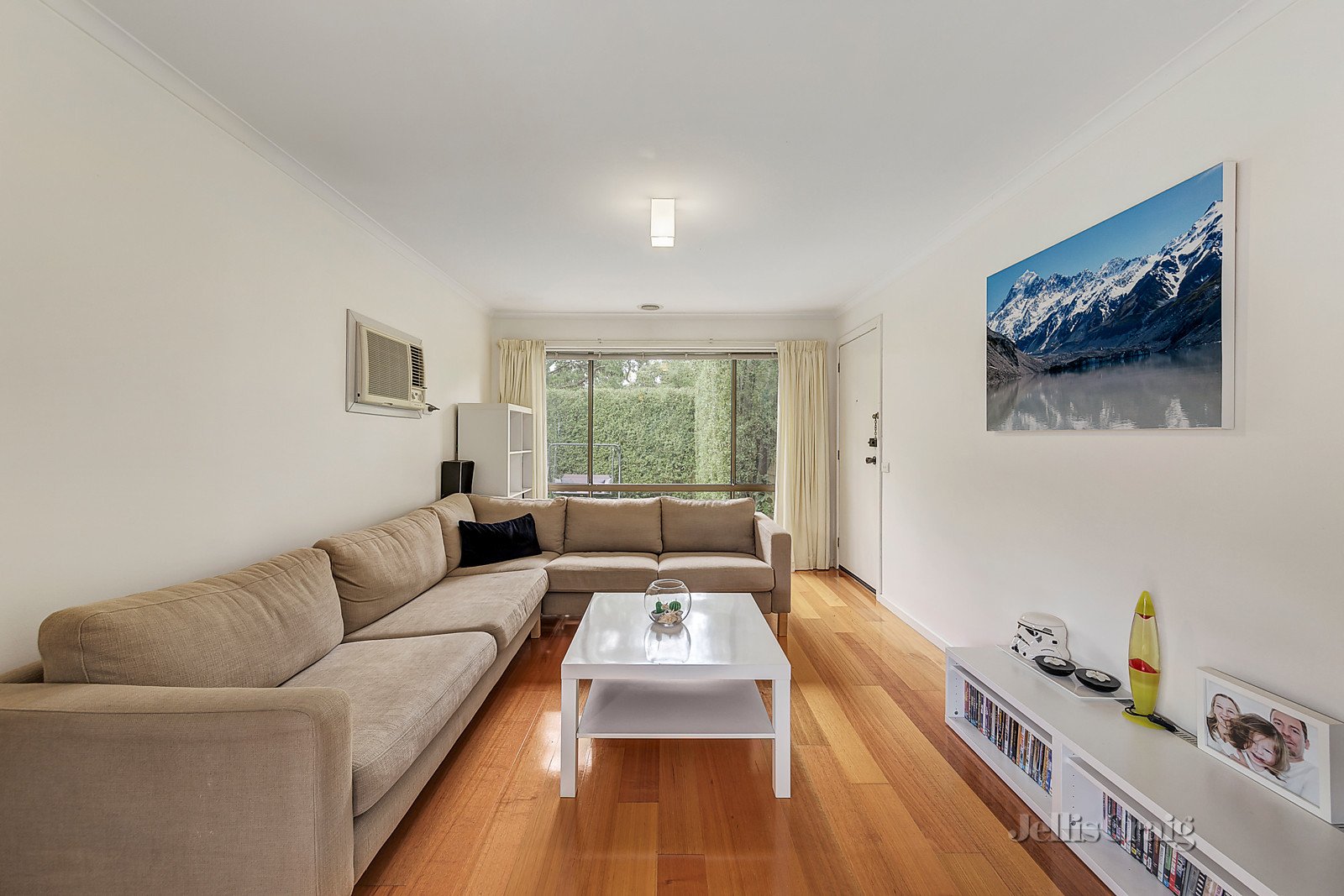 1/579 High Street Road, Mount Waverley image 2
