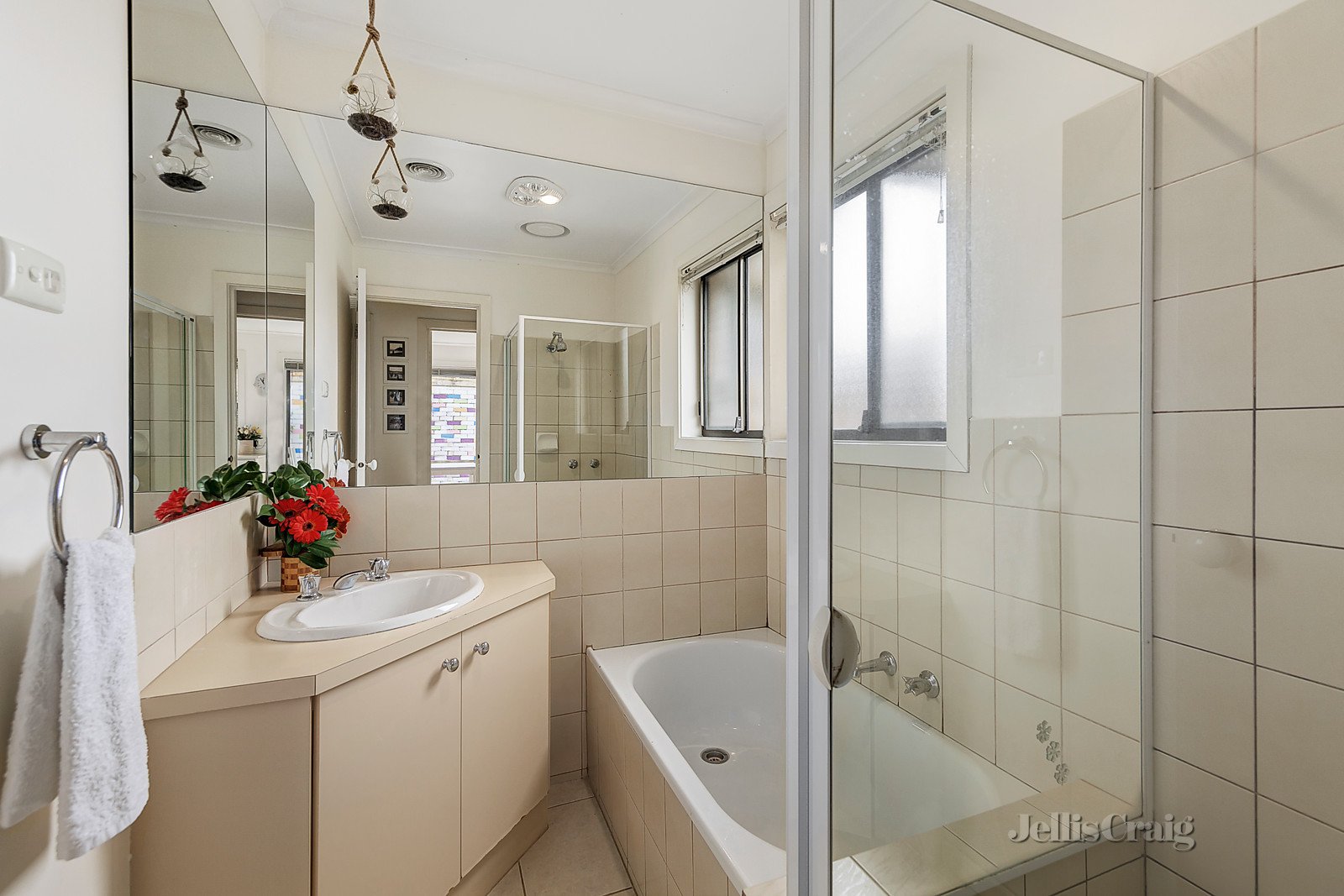 1/579 High Street Road, Mount Waverley image 7