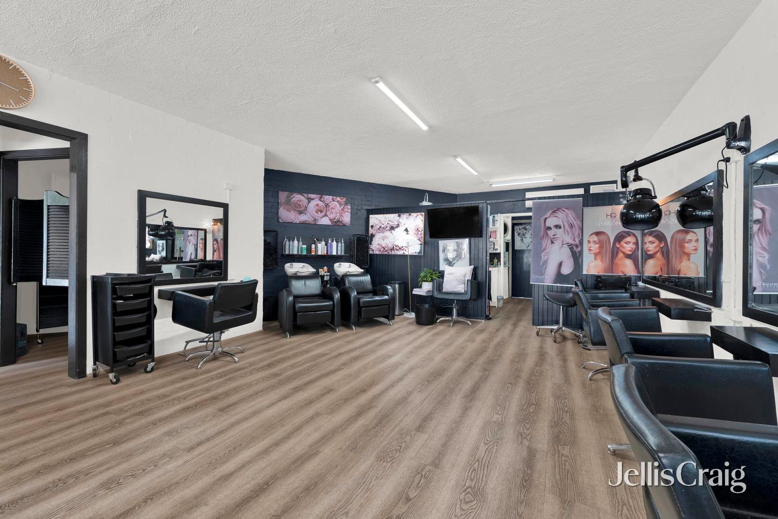 1/57A Buena Vista Drive, Montmorency image 3